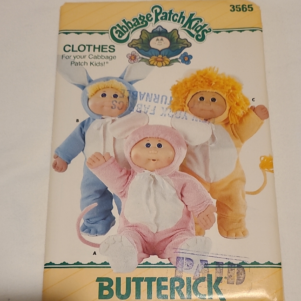 Cabbage Patch Kids Clothes Sewing Pattern 3565 Doll Pajamas Uncut